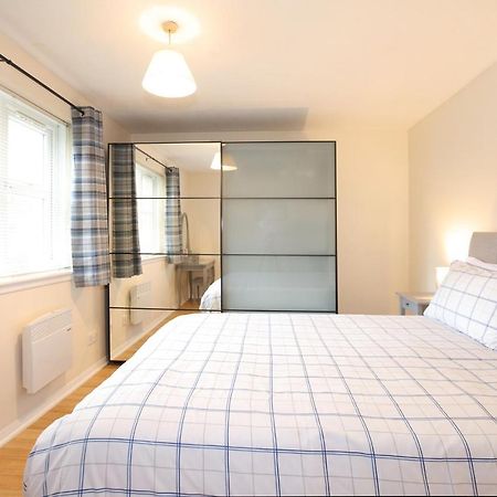 Edinburgh Palace Apartment Extérieur photo